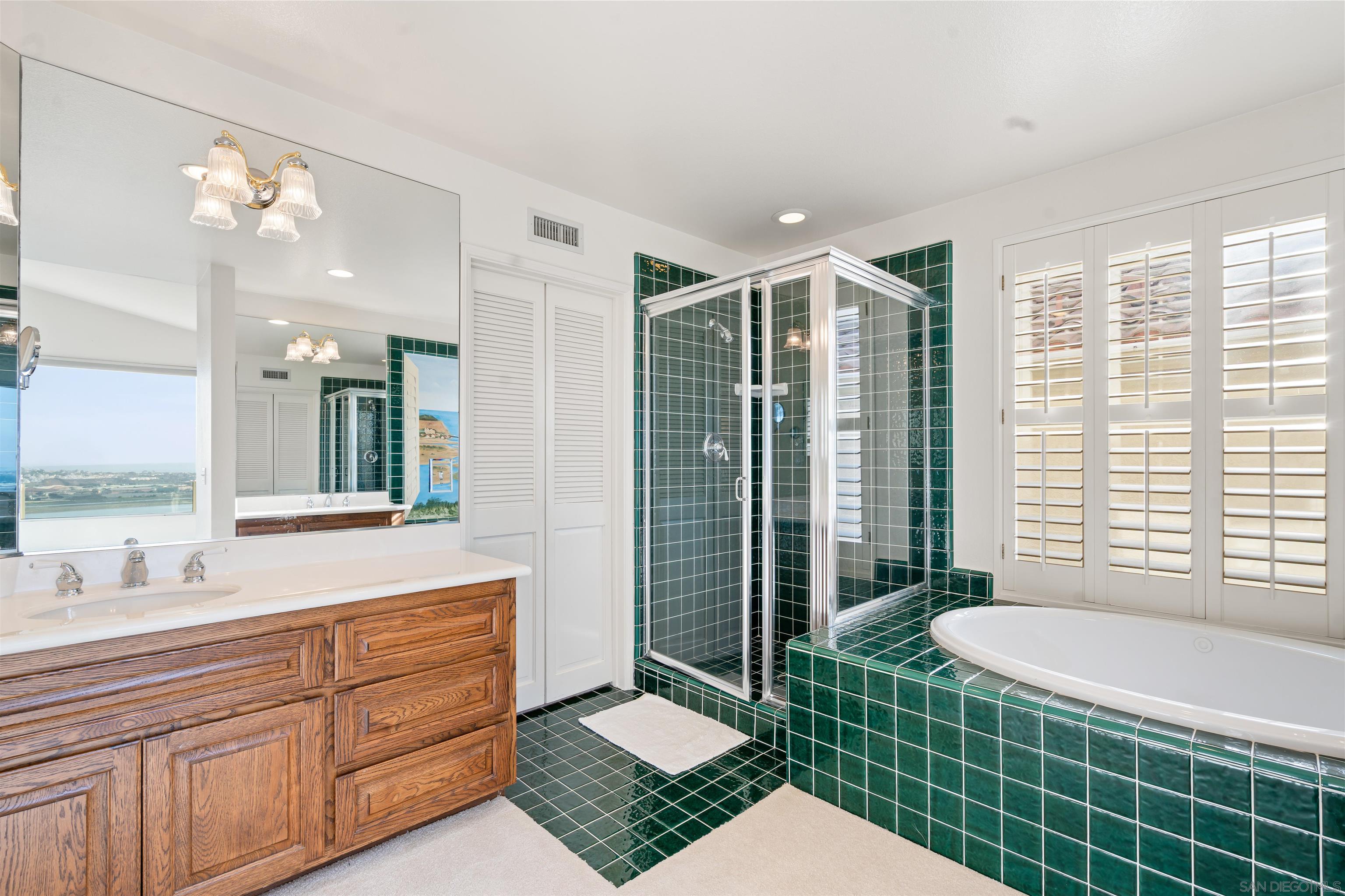 Detail Gallery Image 39 of 65 For 13286  Ocean Vista Rd, San Diego,  CA 92130 - 3 Beds | 3/1 Baths