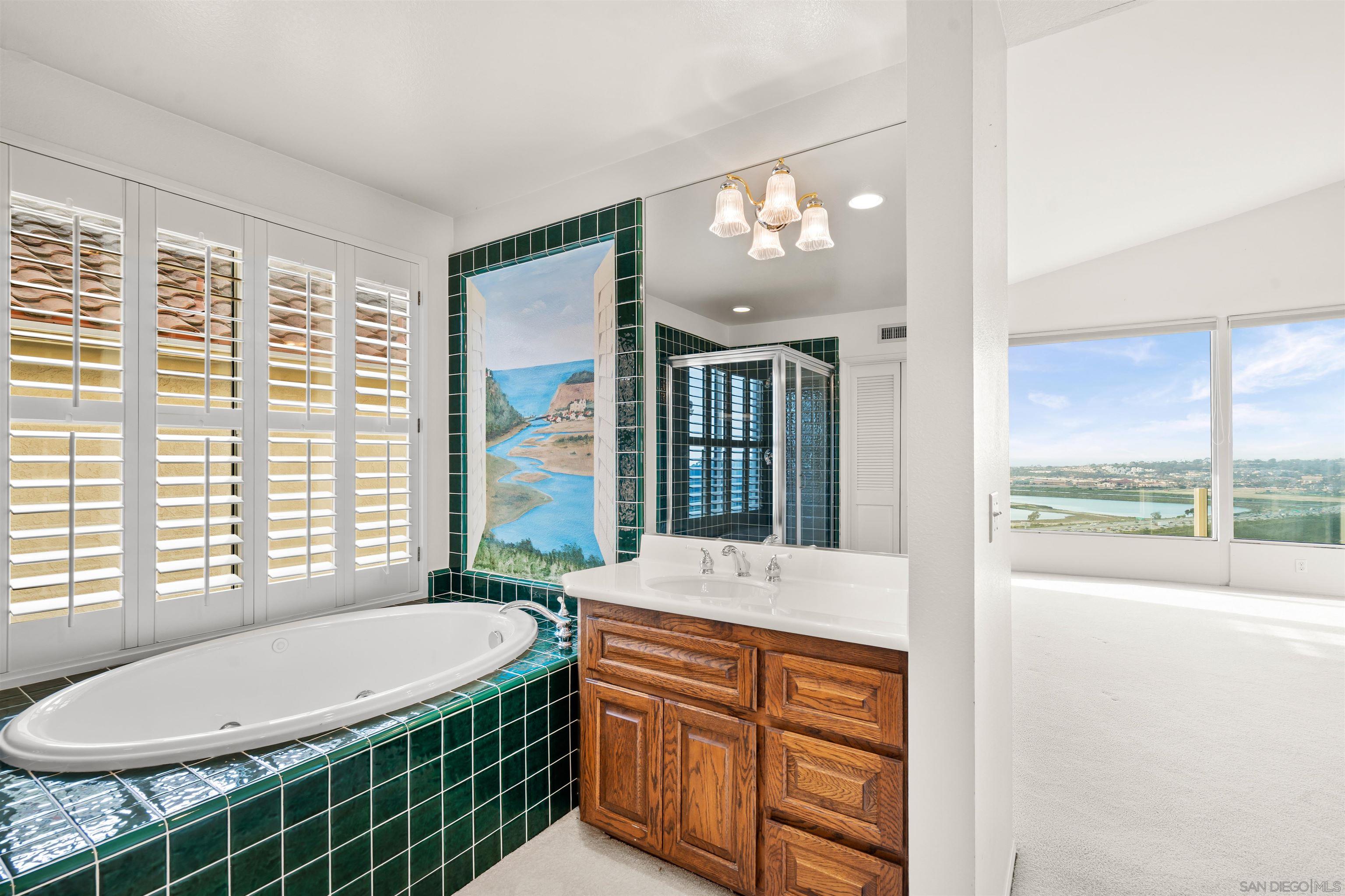 Detail Gallery Image 41 of 65 For 13286  Ocean Vista Rd, San Diego,  CA 92130 - 3 Beds | 3/1 Baths