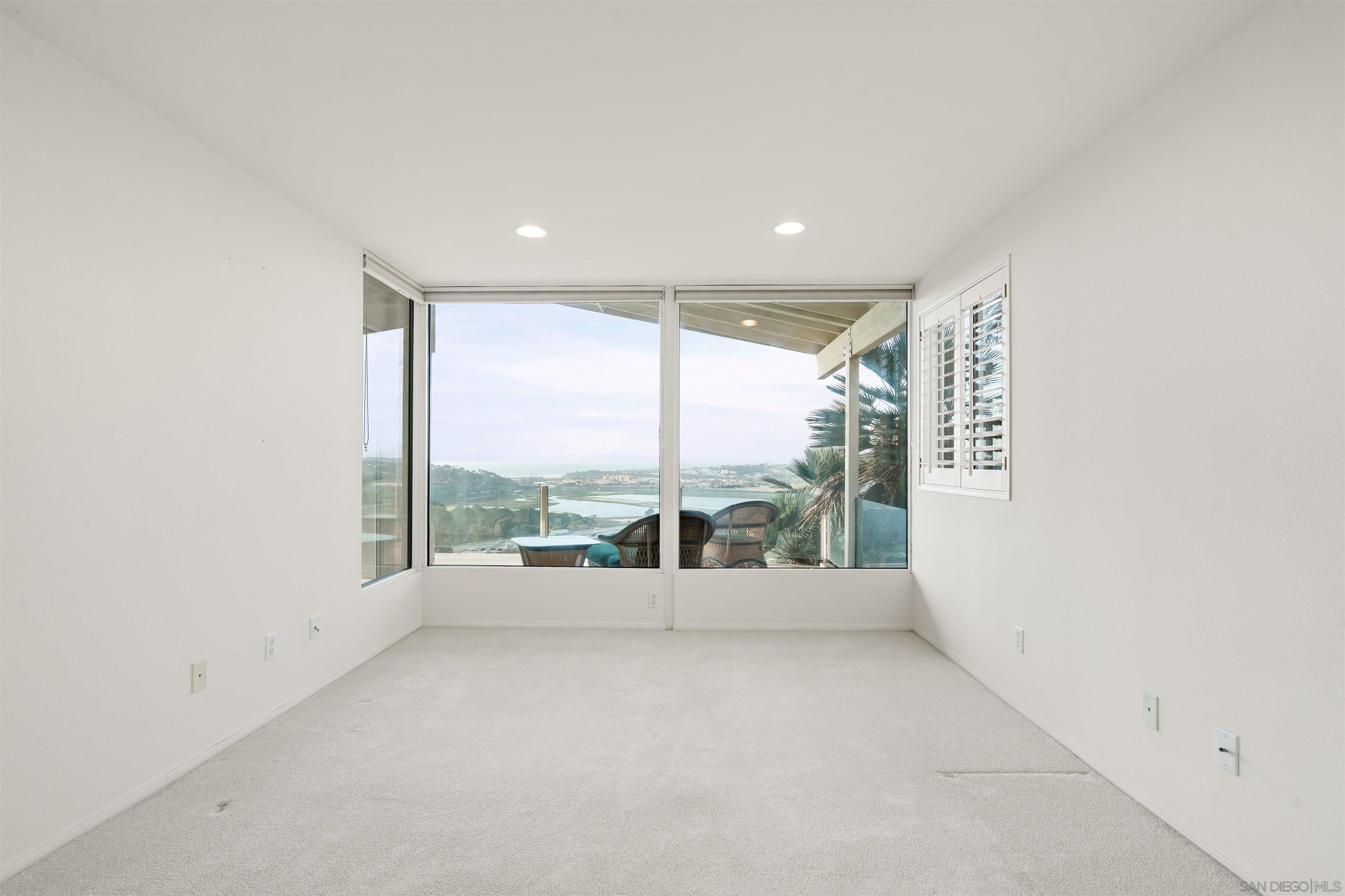 Detail Gallery Image 46 of 65 For 13286  Ocean Vista Rd, San Diego,  CA 92130 - 3 Beds | 3/1 Baths