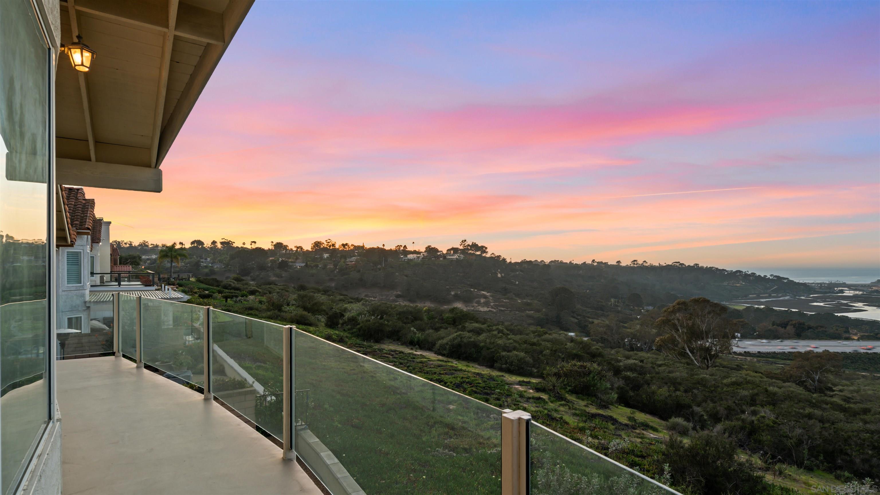 Detail Gallery Image 6 of 65 For 13286  Ocean Vista Rd, San Diego,  CA 92130 - 3 Beds | 3/1 Baths