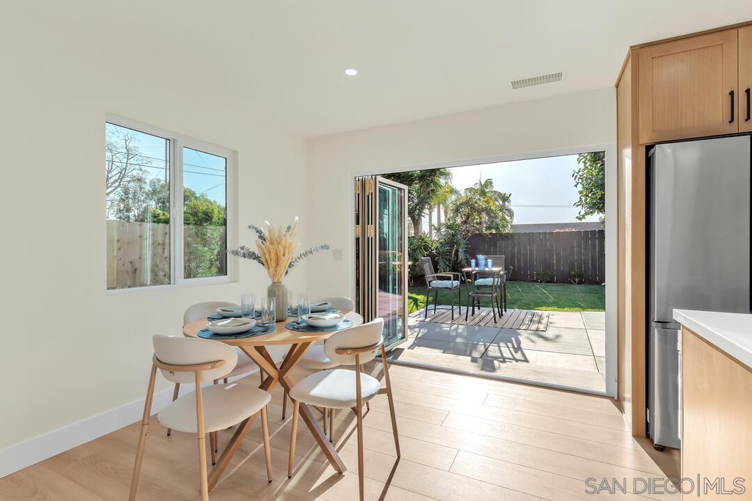 Detail Gallery Image 12 of 27 For 5402  Cole St, San Diego,  CA 92117 - 4 Beds | 2/1 Baths