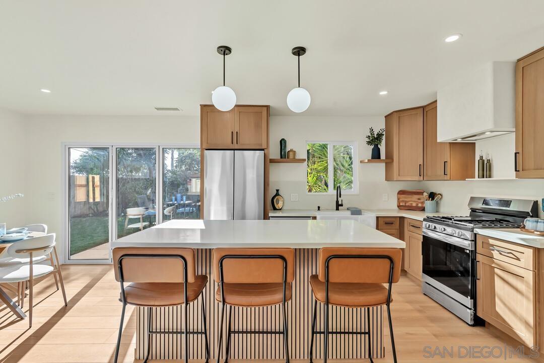 Detail Gallery Image 13 of 27 For 5402  Cole St, San Diego,  CA 92117 - 4 Beds | 2/1 Baths