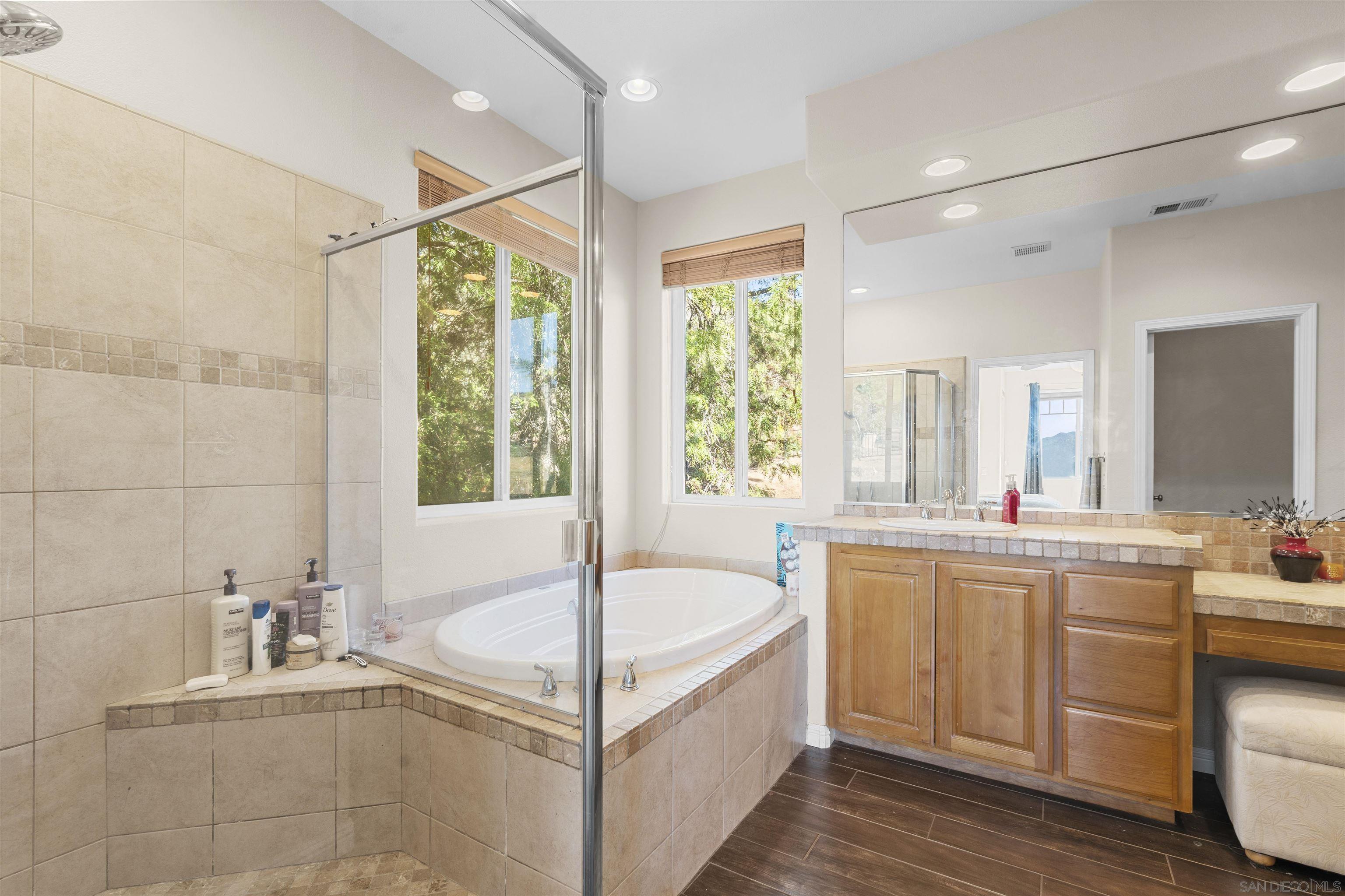 Detail Gallery Image 13 of 26 For 24534  Rutherford Rd, Ramona,  CA 92065 - 4 Beds | 3 Baths