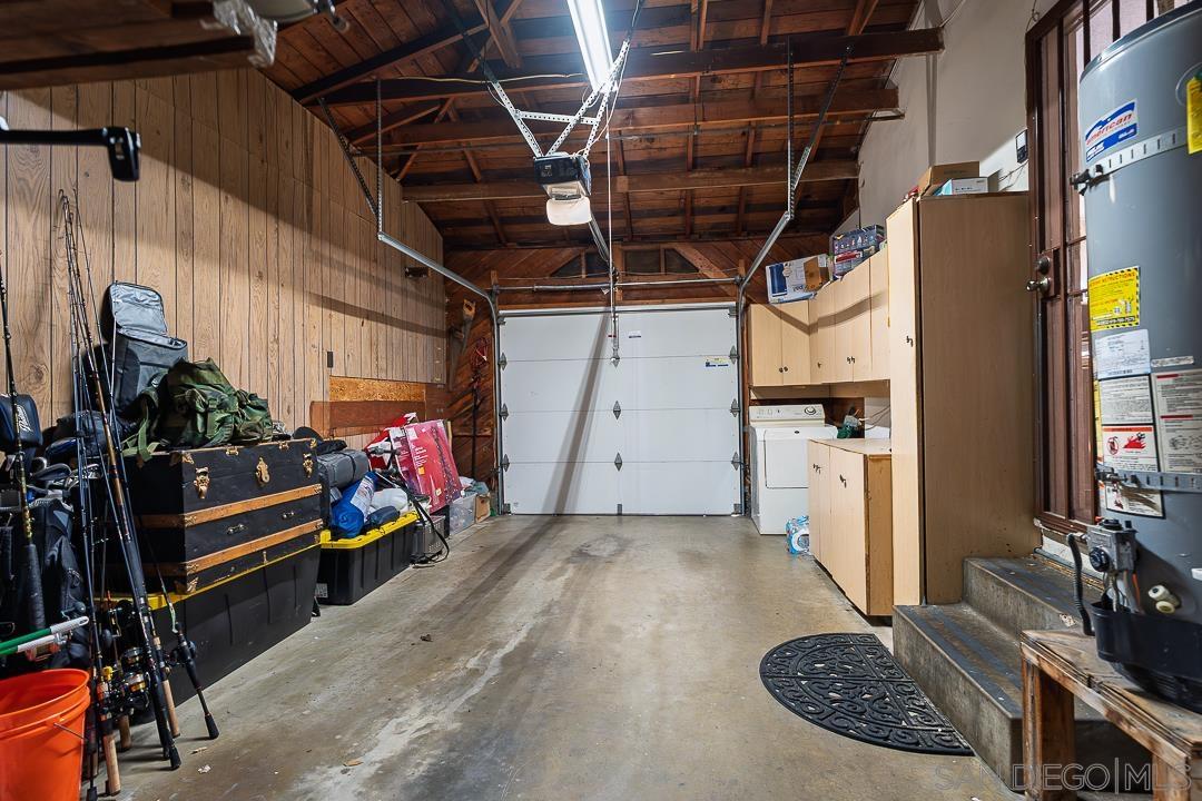 Detail Gallery Image 12 of 23 For 2868  Wyandotte Ave, San Diego,  CA 92117 - 4 Beds | 2/1 Baths