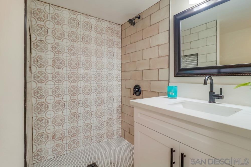 Detail Gallery Image 4 of 5 For 5732  Adams Ave, San Diego,  CA 92115 - 0 Beds | 1 Baths