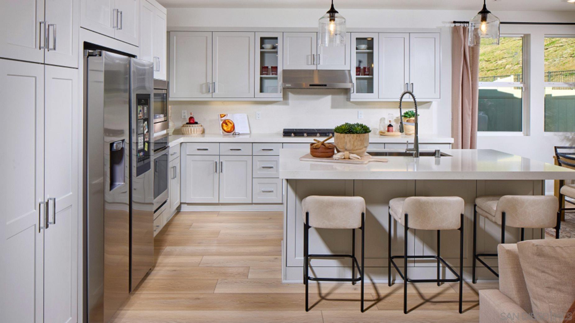 Detail Gallery Image 2 of 17 For 12292  Alison Way, San Diego,  CA 92129 - 3 Beds | 2/1 Baths