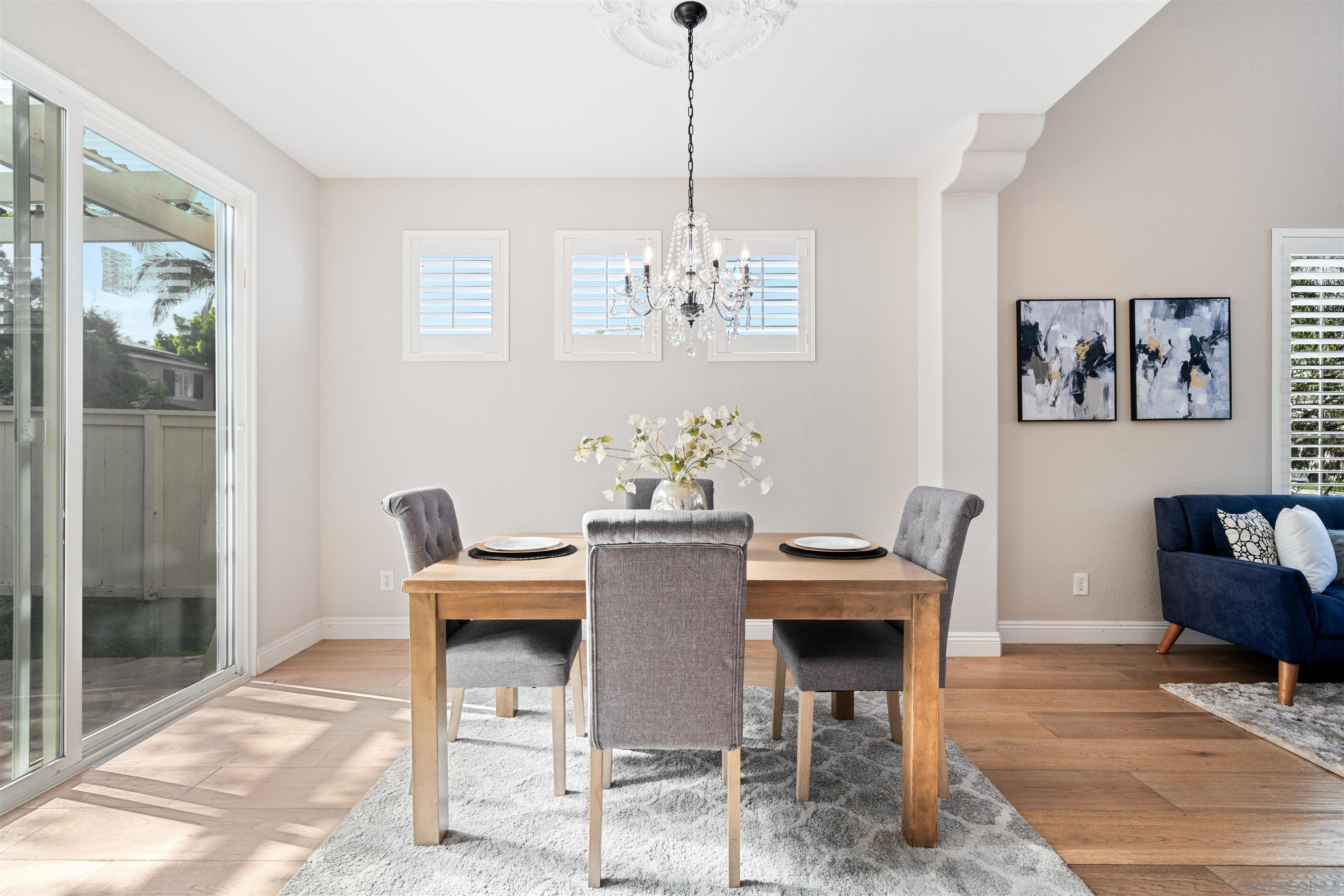 Detail Gallery Image 9 of 53 For 11243  Corte Isabelino, San Diego,  CA 92130 - 4 Beds | 2/1 Baths