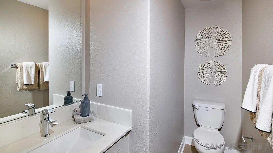 Detail Gallery Image 13 of 16 For 2907  Faye Drive, San Marcos,  CA 92078 - 2 Beds | 2/1 Baths