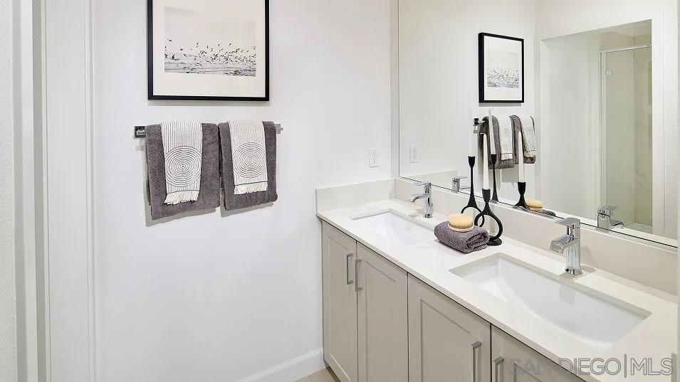 Detail Gallery Image 10 of 16 For 2907  Faye Drive, San Marcos,  CA 92078 - 2 Beds | 2/1 Baths