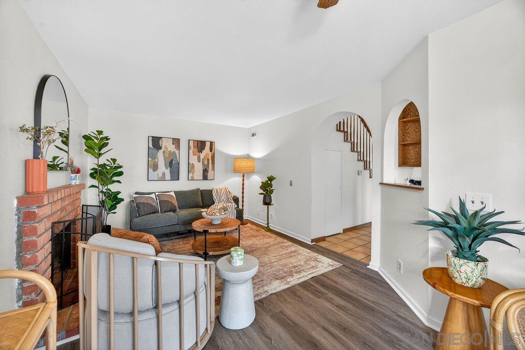 Detail Gallery Image 3 of 42 For 31218  Comotilo Ct, Temecula,  CA 92592 - 3 Beds | 2/1 Baths