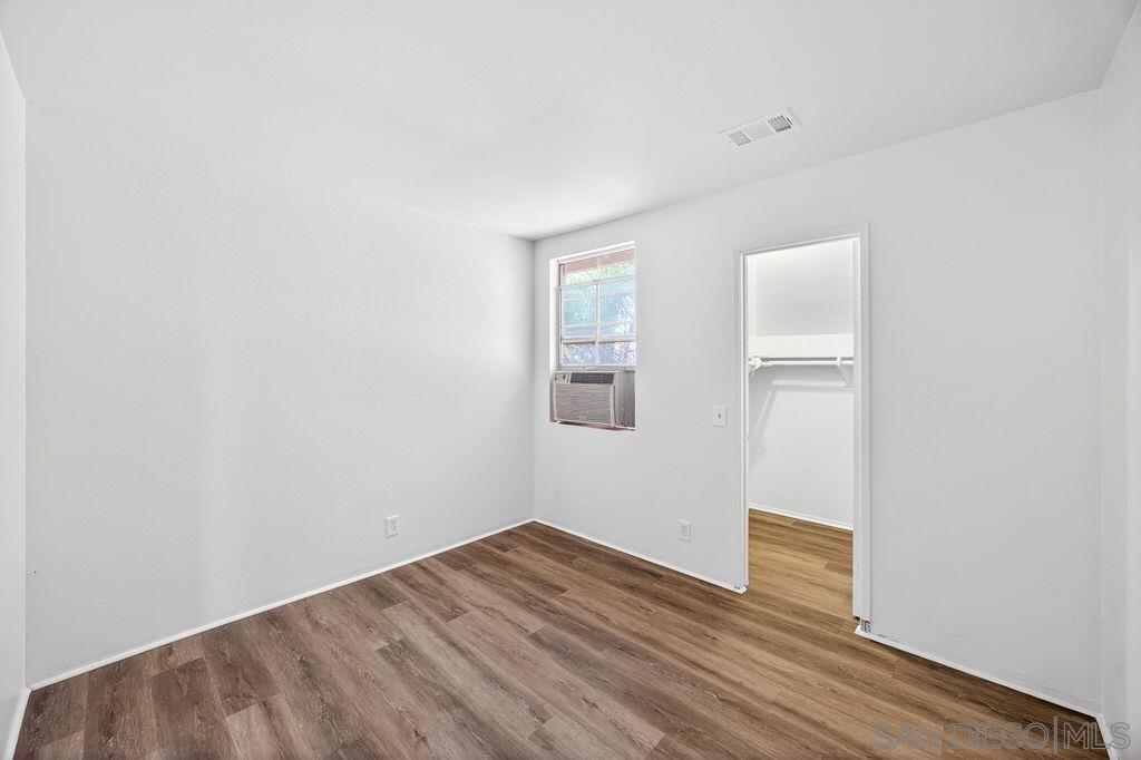 Detail Gallery Image 32 of 42 For 31218  Comotilo Ct, Temecula,  CA 92592 - 3 Beds | 2/1 Baths