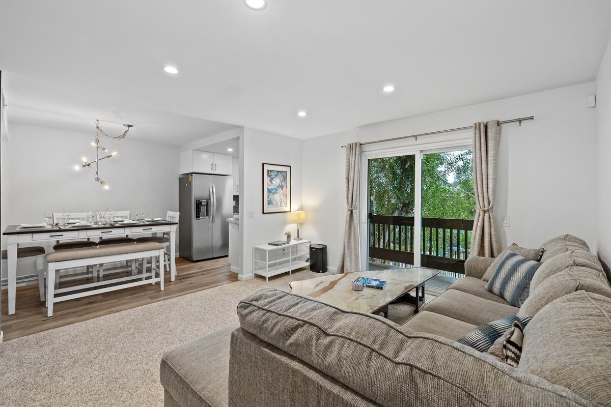 Detail Gallery Image 3 of 21 For 5350  Baltimore Dr  #22,  La Mesa,  CA 91942 - 2 Beds | 2 Baths