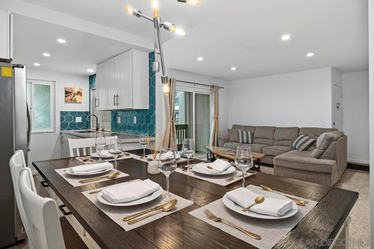 Detail Gallery Image 5 of 21 For 5350  Baltimore Dr  #22,  La Mesa,  CA 91942 - 2 Beds | 2 Baths