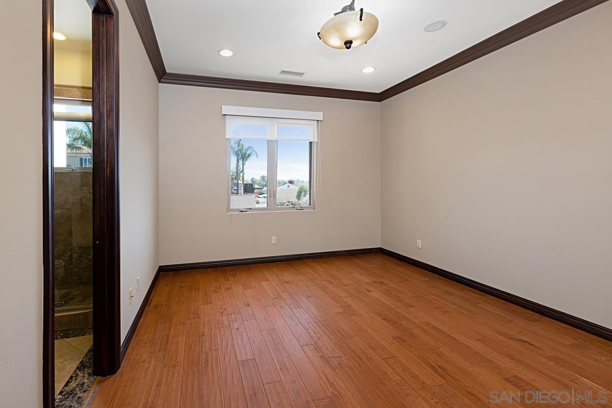 Detail Gallery Image 32 of 42 For 3745  Vista Pointe, Bonita,  CA 91902 - 6 Beds | 5/1 Baths