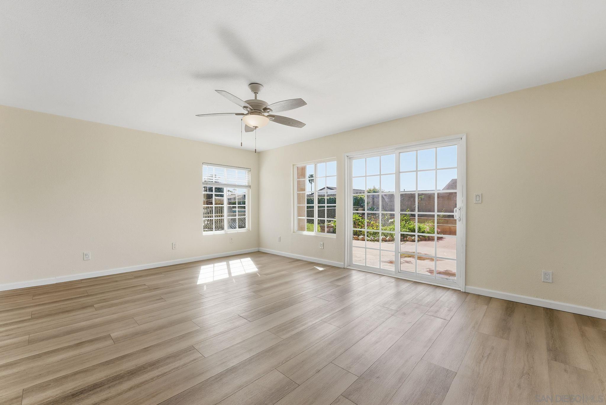 Detail Gallery Image 18 of 46 For 1614  Bubbling Well Drive, San Diego,  CA 92154 - 5 Beds | 3 Baths