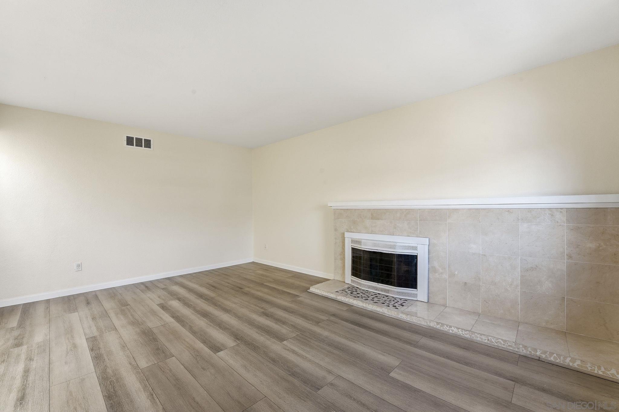 Detail Gallery Image 3 of 46 For 1614  Bubbling Well Drive, San Diego,  CA 92154 - 5 Beds | 3 Baths