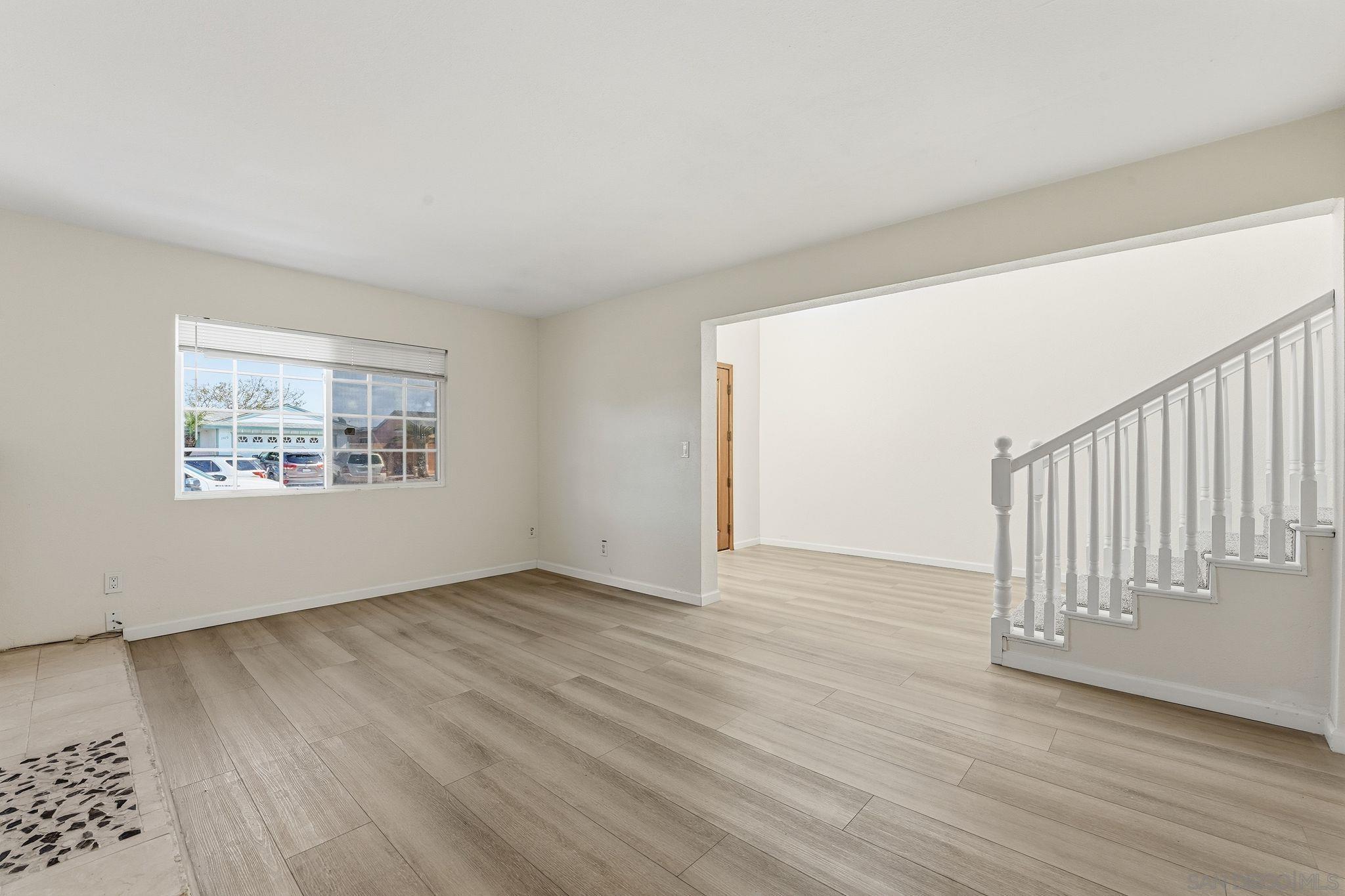 Detail Gallery Image 5 of 46 For 1614  Bubbling Well Drive, San Diego,  CA 92154 - 5 Beds | 3 Baths