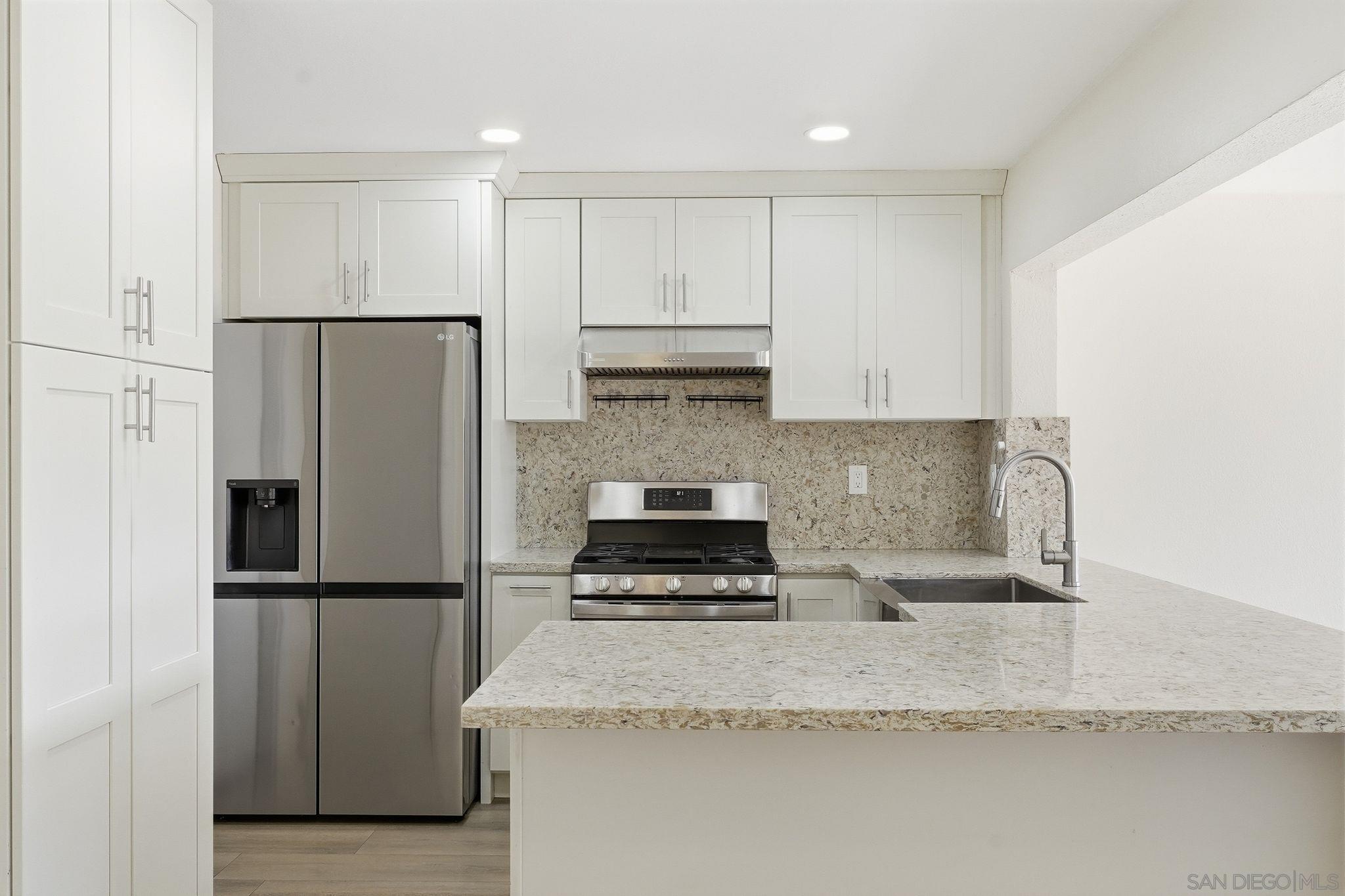 Detail Gallery Image 10 of 46 For 1614  Bubbling Well Drive, San Diego,  CA 92154 - 5 Beds | 3 Baths