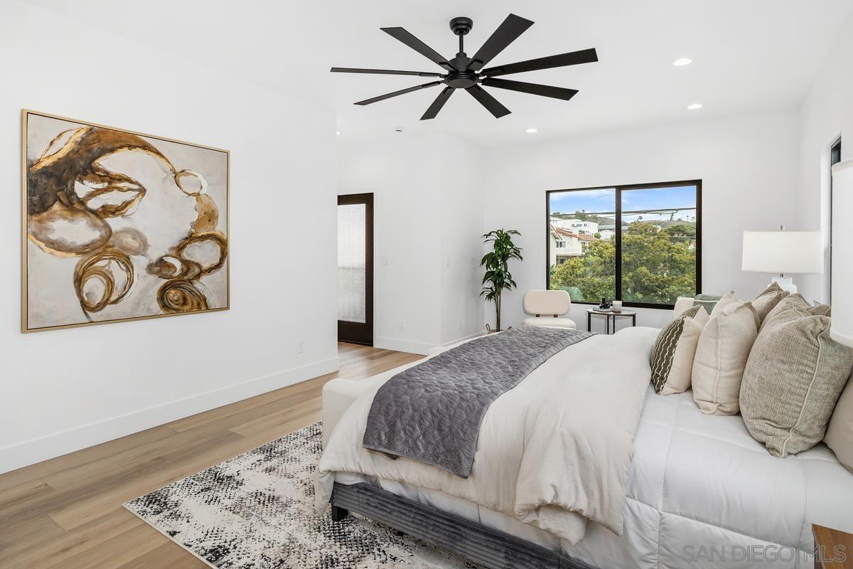 Detail Gallery Image 21 of 36 For 1826  Galveston St, San Diego,  CA 92110 - 4 Beds | 3 Baths