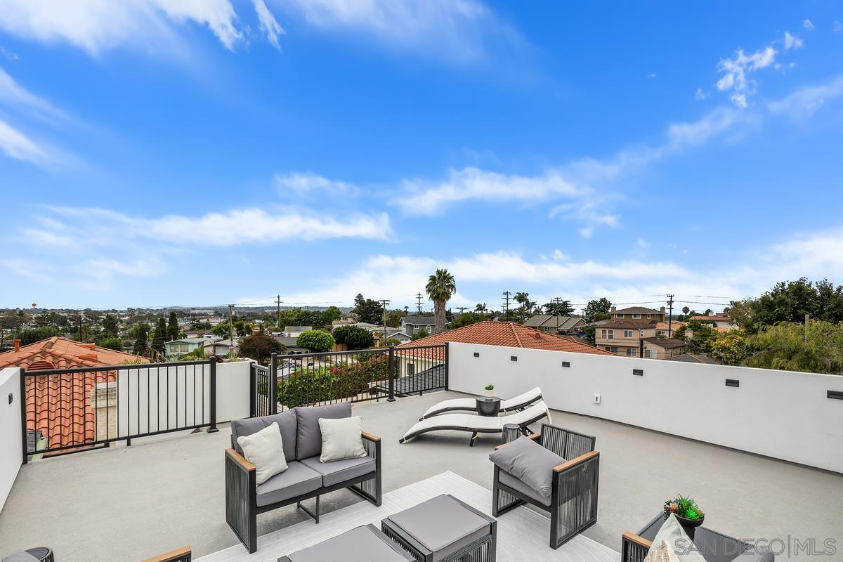 Detail Gallery Image 30 of 36 For 1826  Galveston St, San Diego,  CA 92110 - 4 Beds | 3 Baths