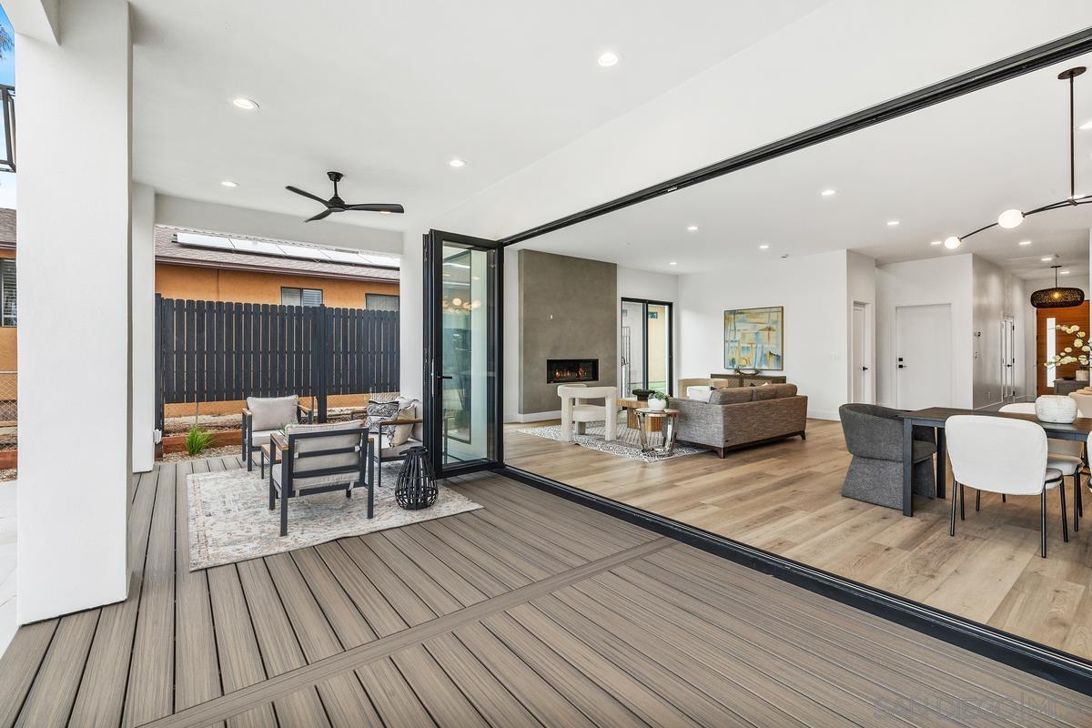 Detail Gallery Image 7 of 36 For 1826  Galveston St, San Diego,  CA 92110 - 4 Beds | 3 Baths