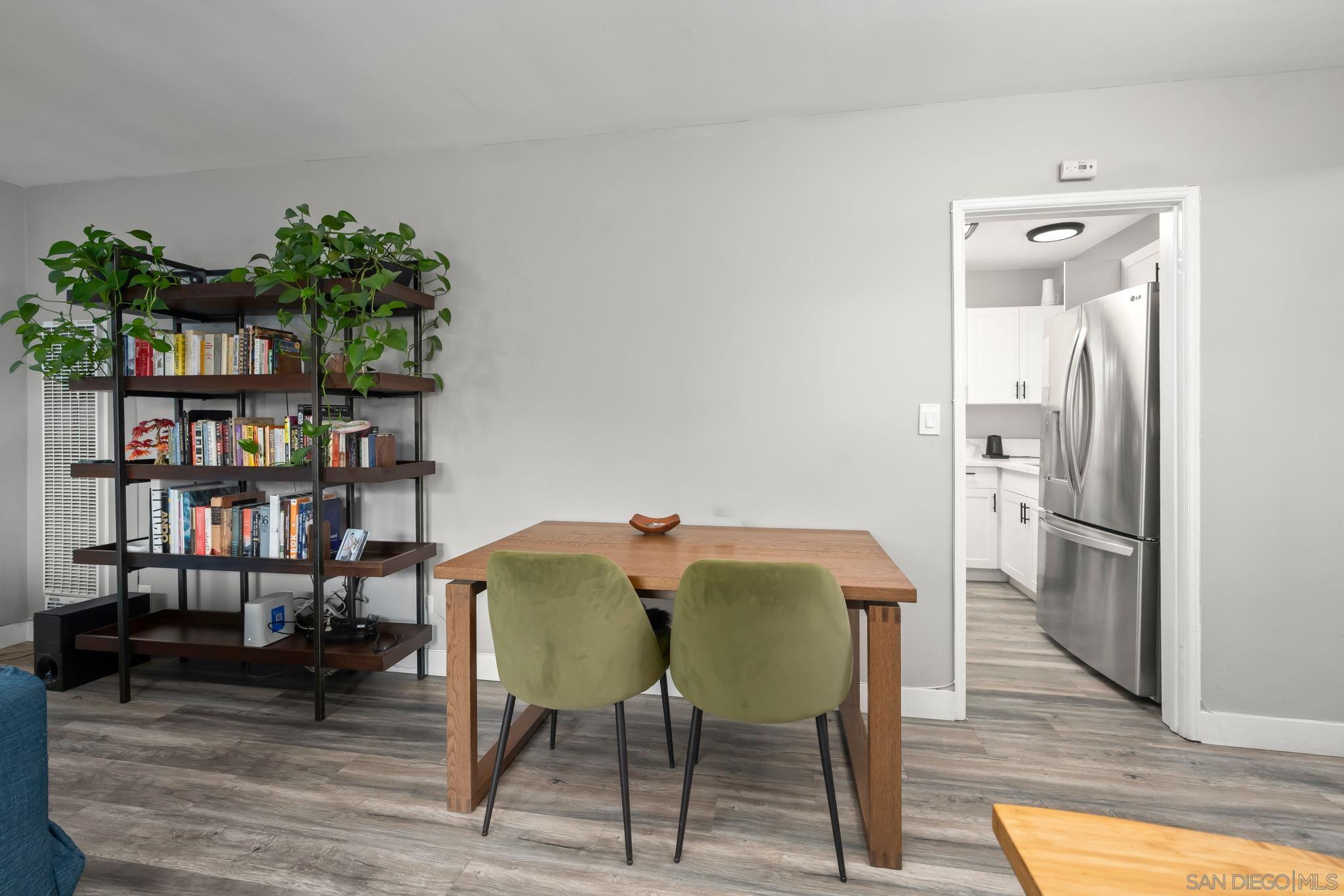 Detail Gallery Image 6 of 31 For 1968  Parrot St, San Diego,  CA 92105 - 2 Beds | 1 Baths