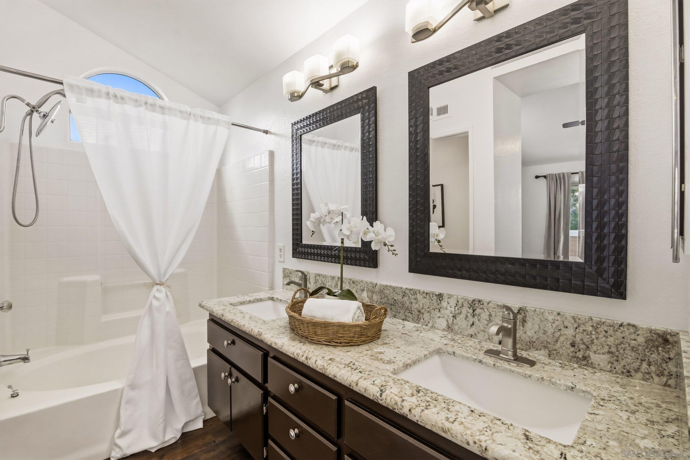 Detail Gallery Image 14 of 31 For 9980  Scripps Vista Way  #98,  San Diego,  CA 92131 - 3 Beds | 3 Baths