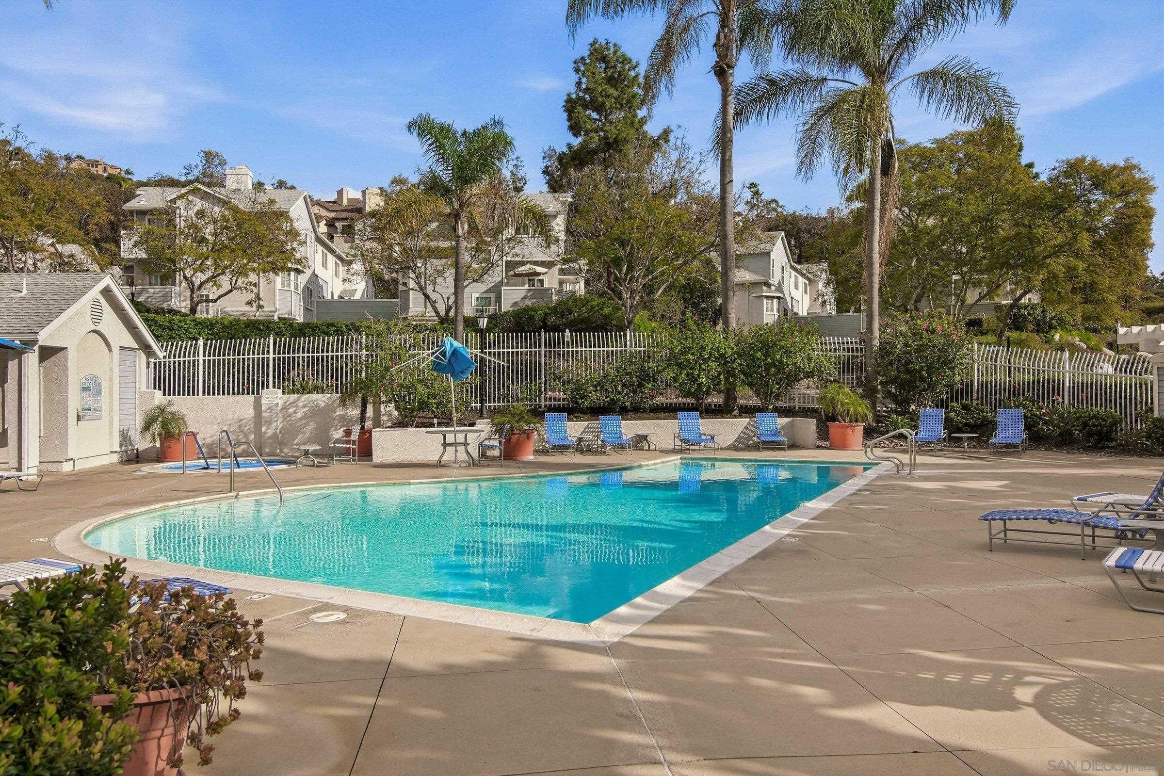 Detail Gallery Image 26 of 31 For 9980  Scripps Vista Way  #98,  San Diego,  CA 92131 - 3 Beds | 3 Baths