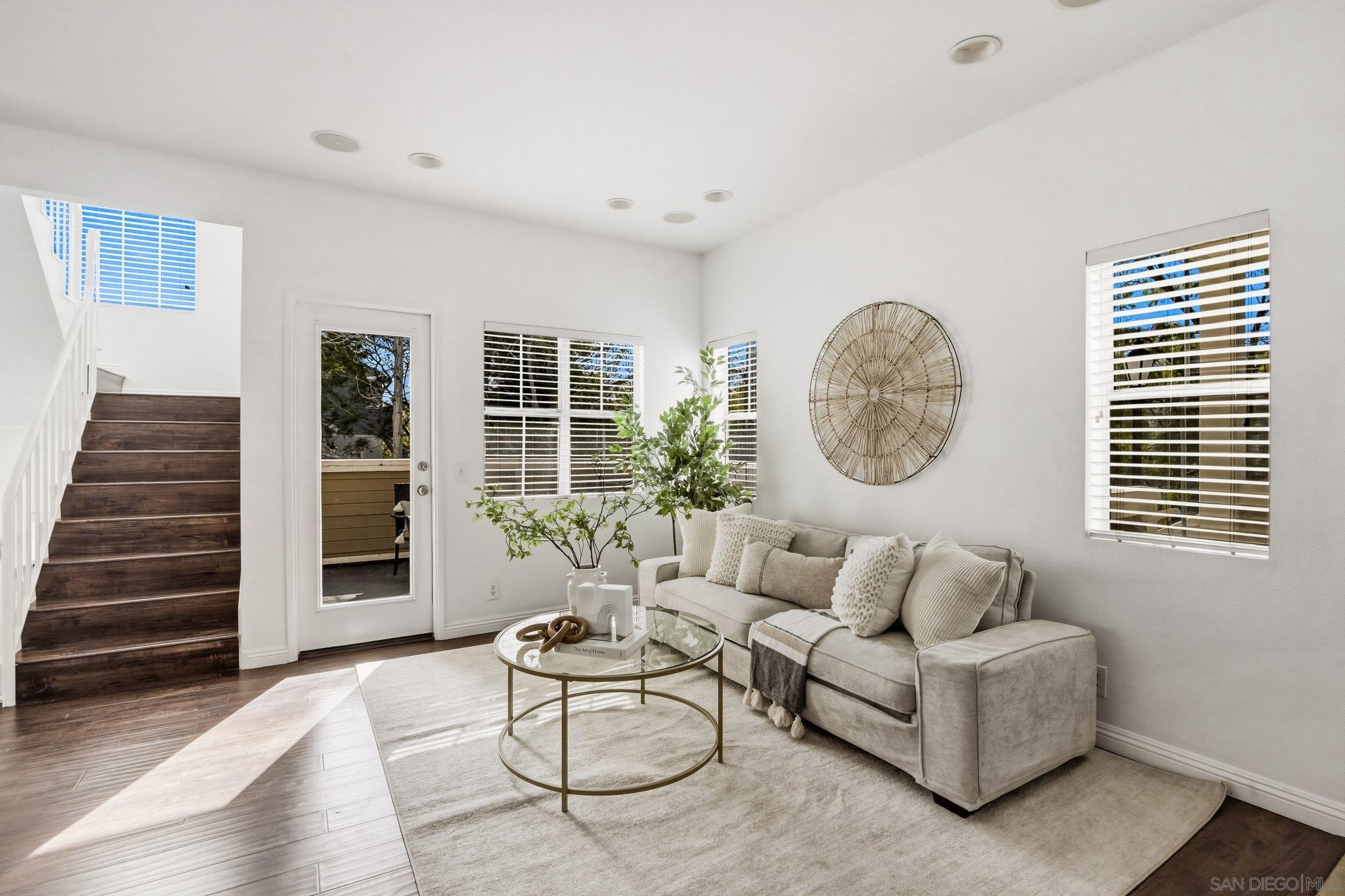 Detail Gallery Image 5 of 31 For 9980  Scripps Vista Way  #98,  San Diego,  CA 92131 - 3 Beds | 3 Baths