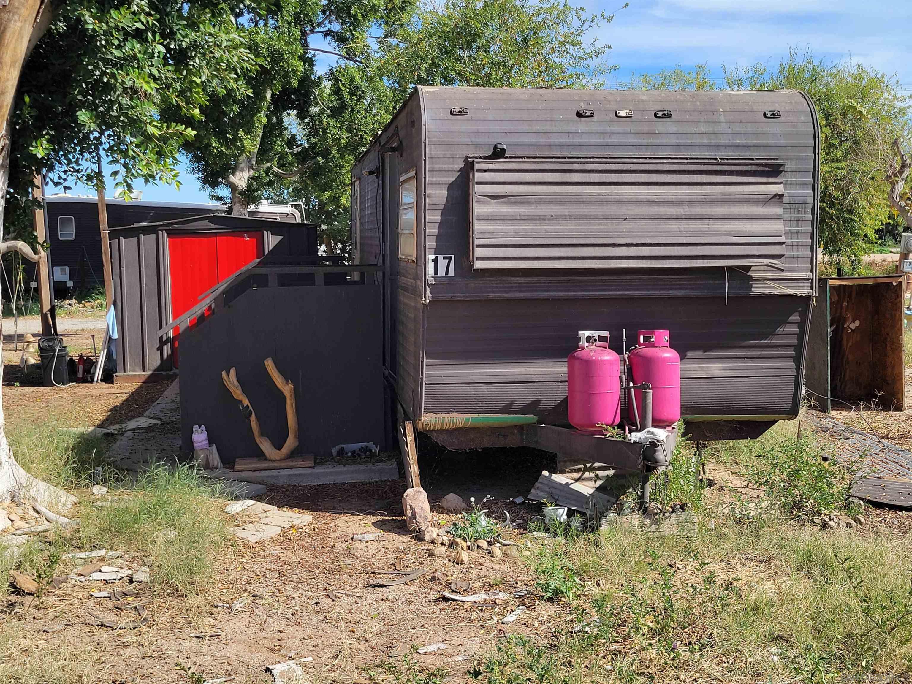 Detail Gallery Image 40 of 42 For 1425-1429  York Dr, –,  CA 92283 - – Beds | – Baths