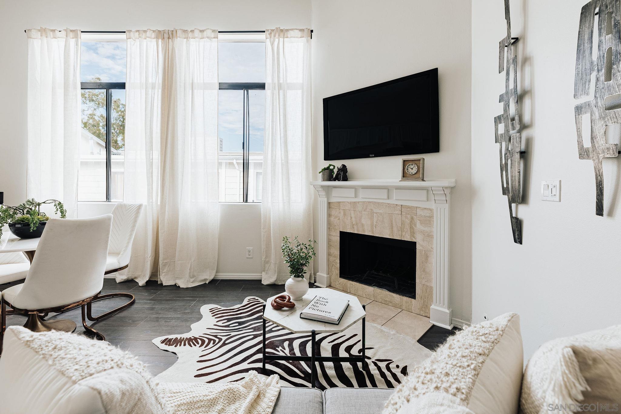 Front Image Thumbnail for SD260004011