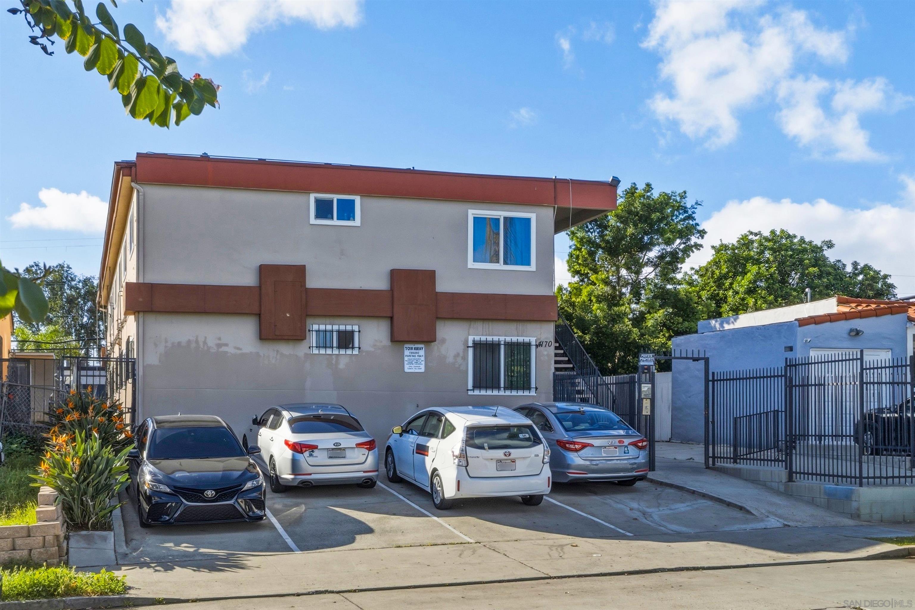 Detail Gallery Image 3 of 15 For 4170 N 48th Street, San Diego,  CA 92105 - – Beds | – Baths