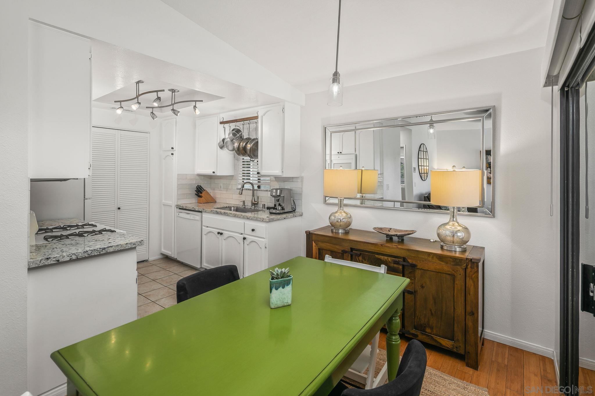 Detail Gallery Image 19 of 43 For 4375  Van Dyke Avenue  #1,  San Diego,  CA 92105 - 2 Beds | 2 Baths