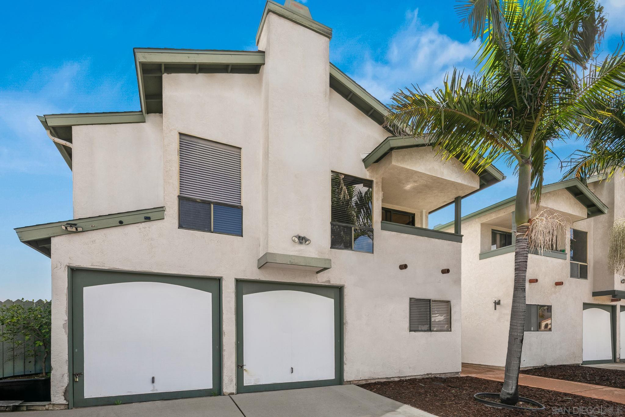 Detail Gallery Image 4 of 43 For 4375  Van Dyke Avenue  #1,  San Diego,  CA 92105 - 2 Beds | 2 Baths