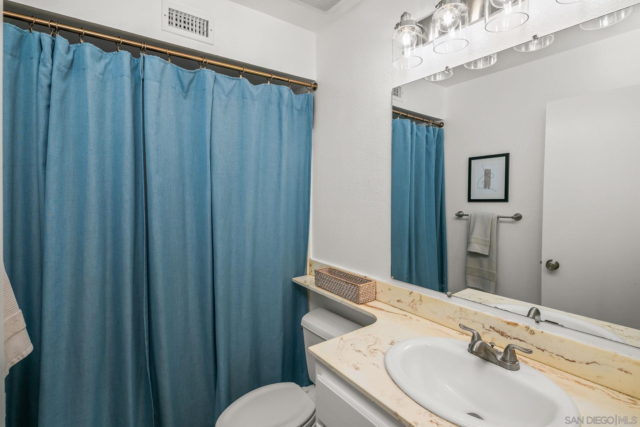 Detail Gallery Image 33 of 43 For 4375  Van Dyke Avenue  #1,  San Diego,  CA 92105 - 2 Beds | 2 Baths