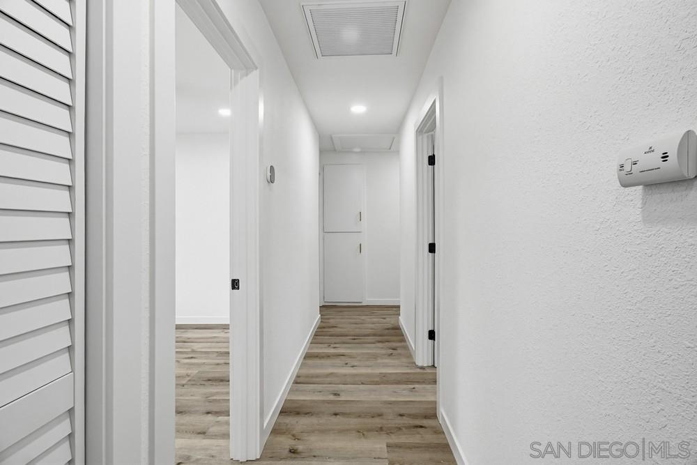 Detail Gallery Image 18 of 31 For 8402  Lockland Court, Spring Valley,  CA 91977 - 5 Beds | 3 Baths