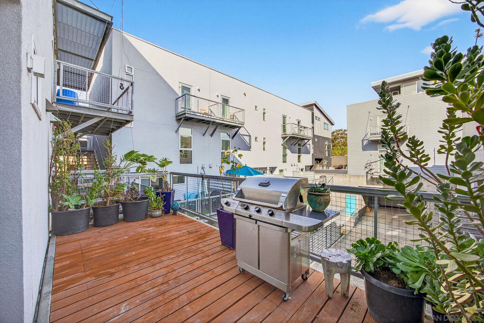 Detail Gallery Image 18 of 45 For 1712  National Ave, San Diego,  CA 92113 - 4 Beds | 3/1 Baths