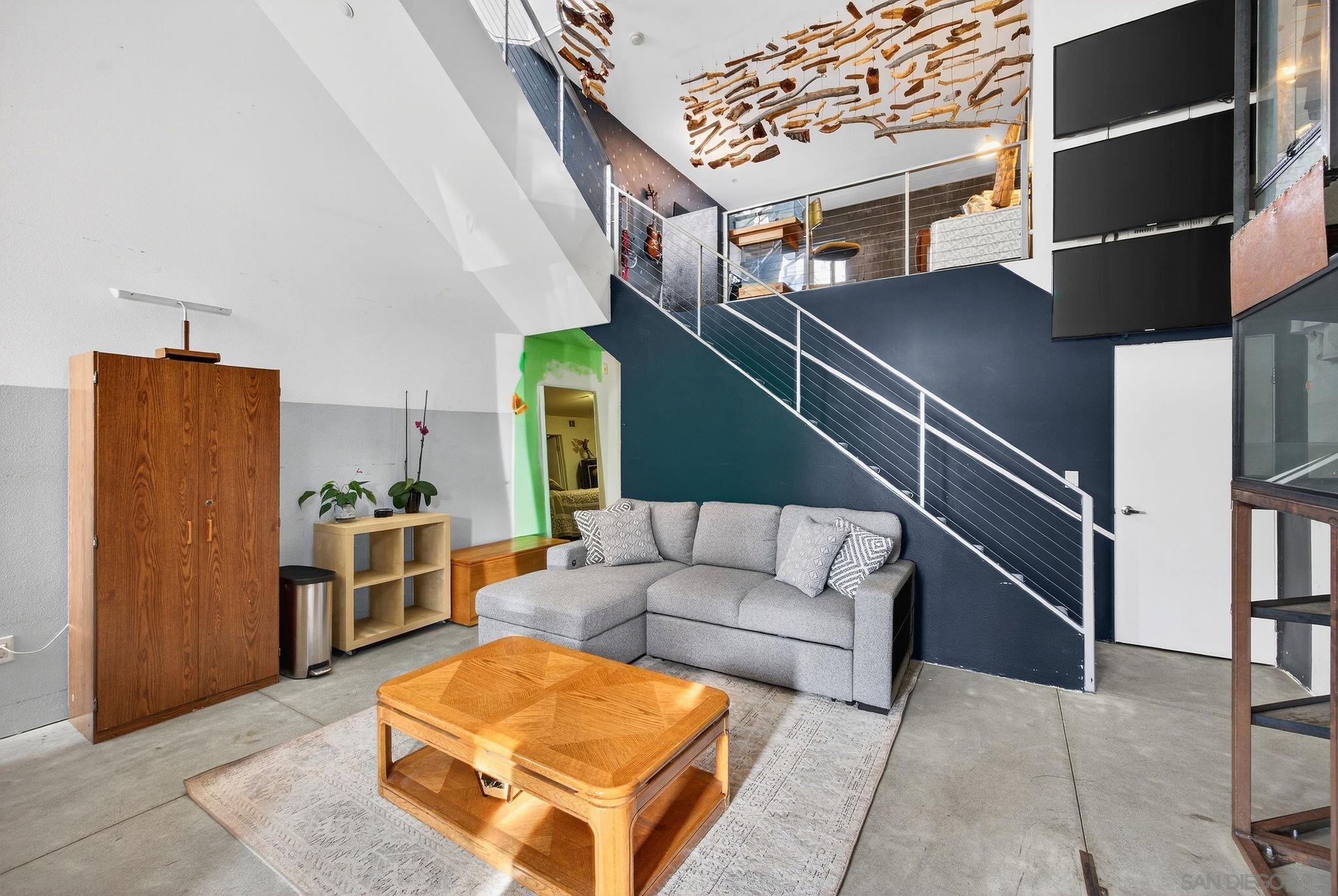 Detail Gallery Image 27 of 44 For 1712  National Ave, San Diego,  CA 92113 - 4 Beds | 3/1 Baths