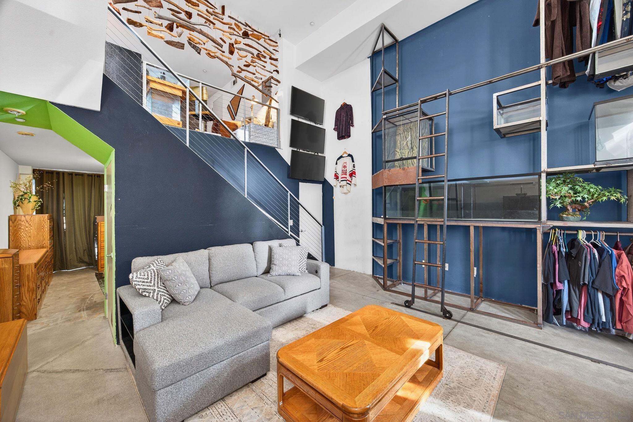 Detail Gallery Image 28 of 44 For 1712  National Ave, San Diego,  CA 92113 - 4 Beds | 3/1 Baths