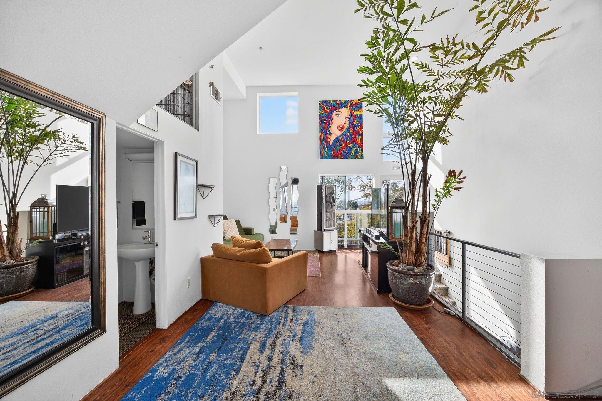 Detail Gallery Image 6 of 44 For 1712  National Ave, San Diego,  CA 92113 - 4 Beds | 3/1 Baths