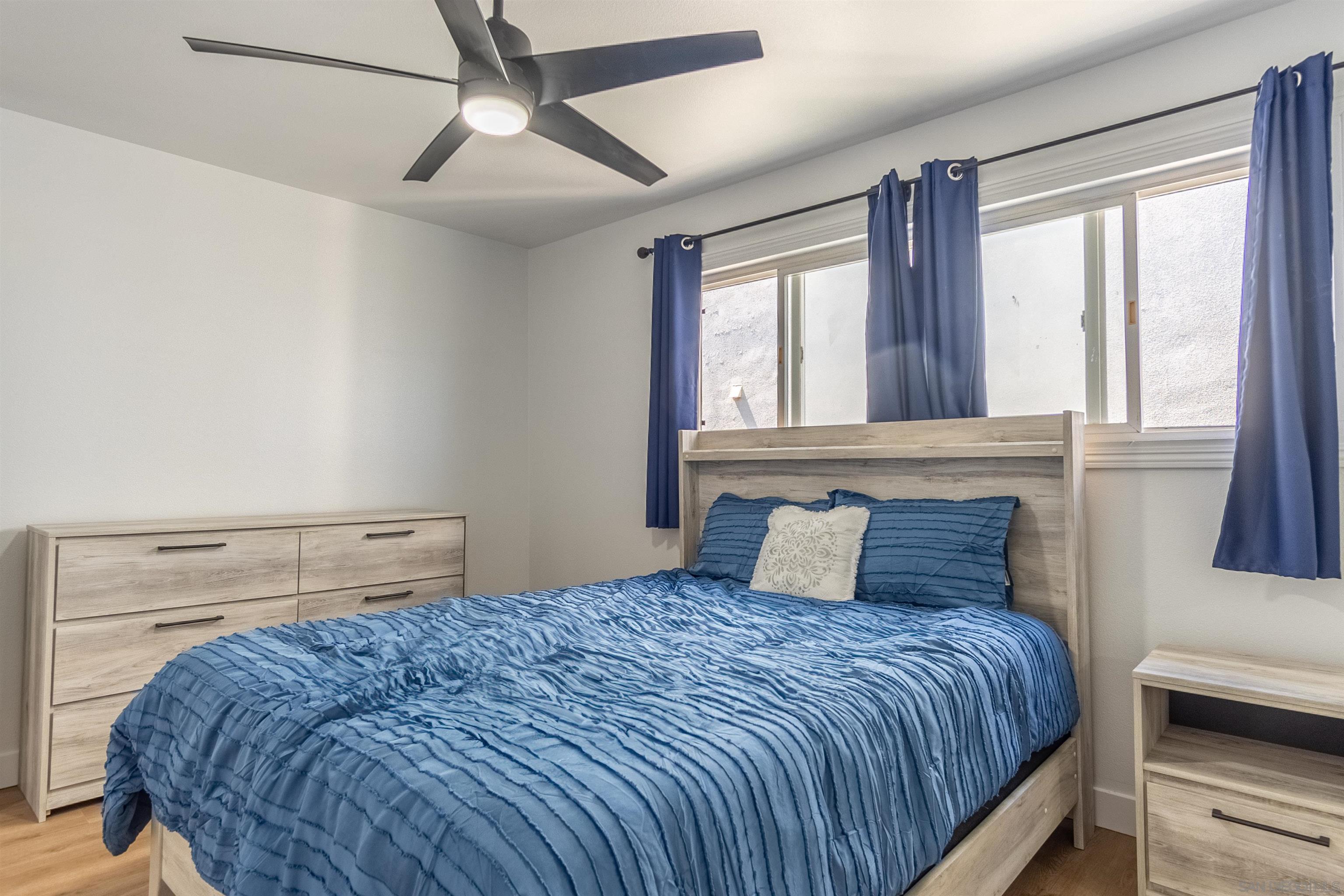 Detail Gallery Image 3 of 40 For 1220  Seacoast Dr.  #15,  Imperial Beach,  CA 91932 - 2 Beds | 1 Baths