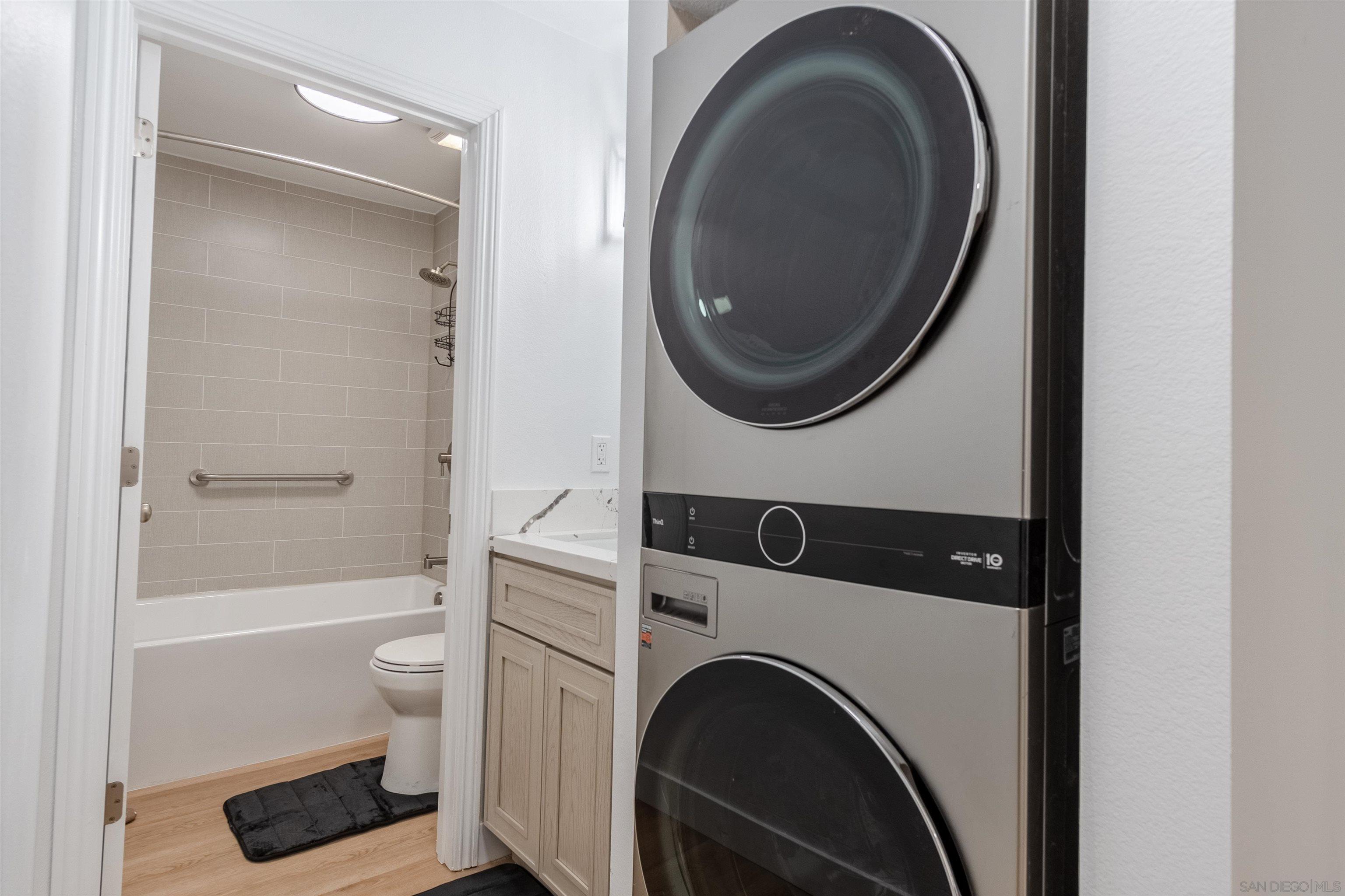 Detail Gallery Image 23 of 40 For 1220  Seacoast Dr.  #15,  Imperial Beach,  CA 91932 - 2 Beds | 1 Baths