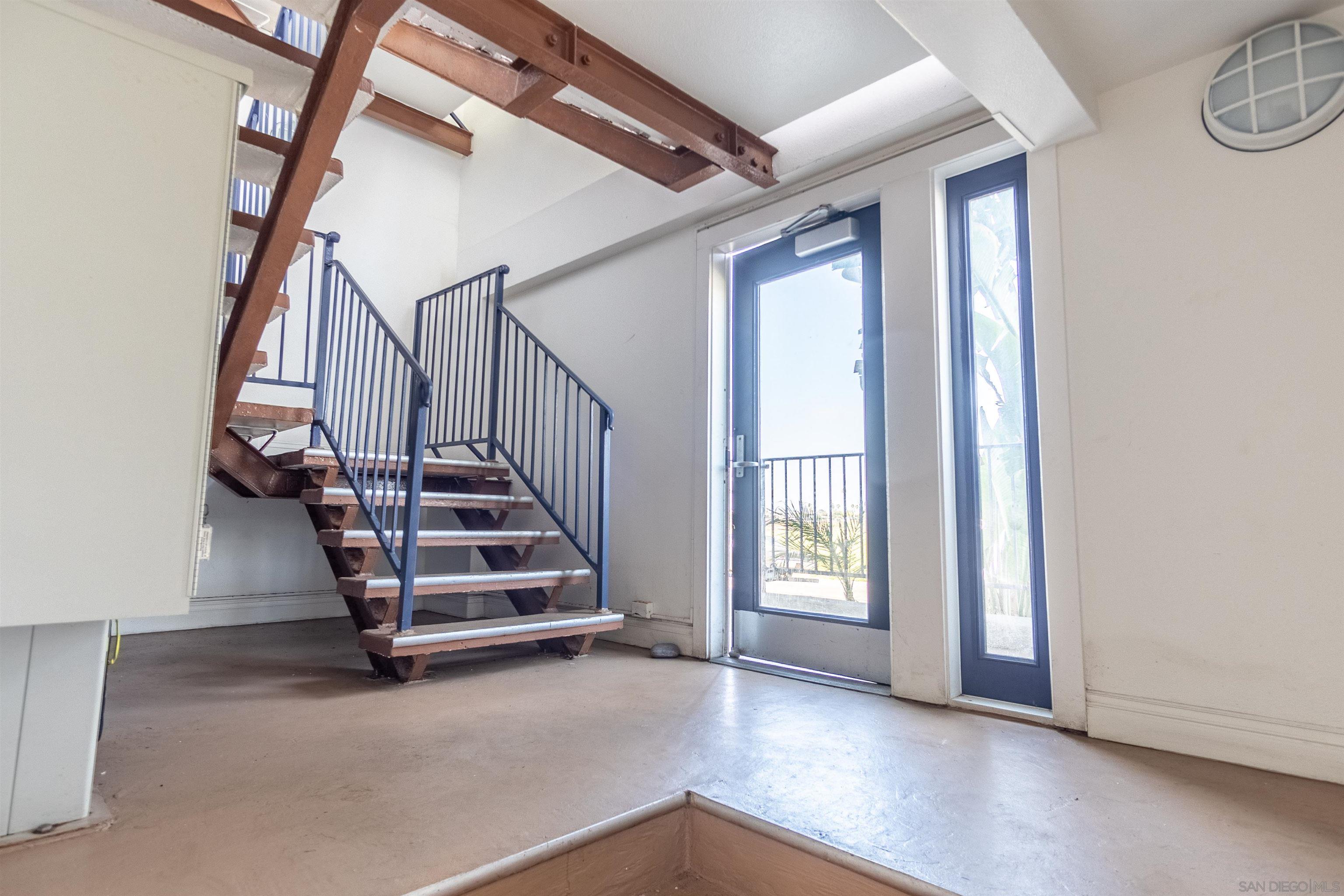 Detail Gallery Image 28 of 40 For 1220  Seacoast Dr.  #15,  Imperial Beach,  CA 91932 - 2 Beds | 1 Baths