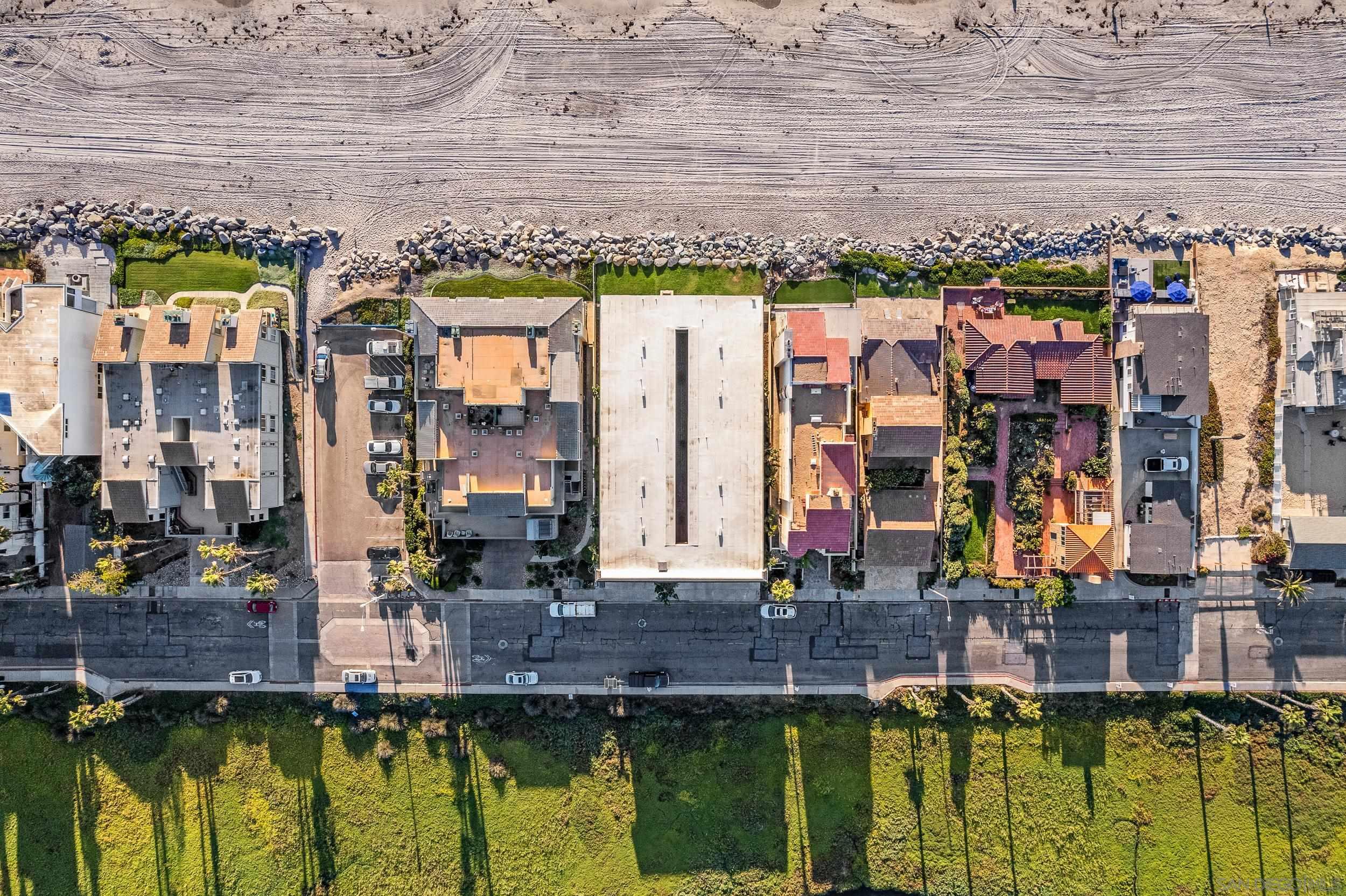 Detail Gallery Image 38 of 40 For 1220  Seacoast Dr.  #15,  Imperial Beach,  CA 91932 - 2 Beds | 1 Baths