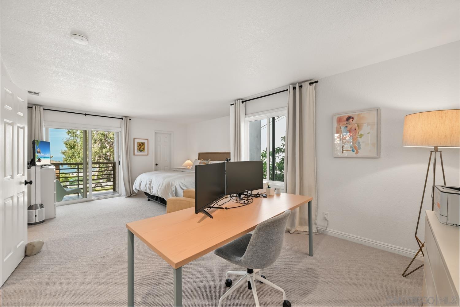 Detail Gallery Image 22 of 42 For 533  Camino Del Mar, Del Mar,  CA 92014 - 2 Beds | 2/1 Baths