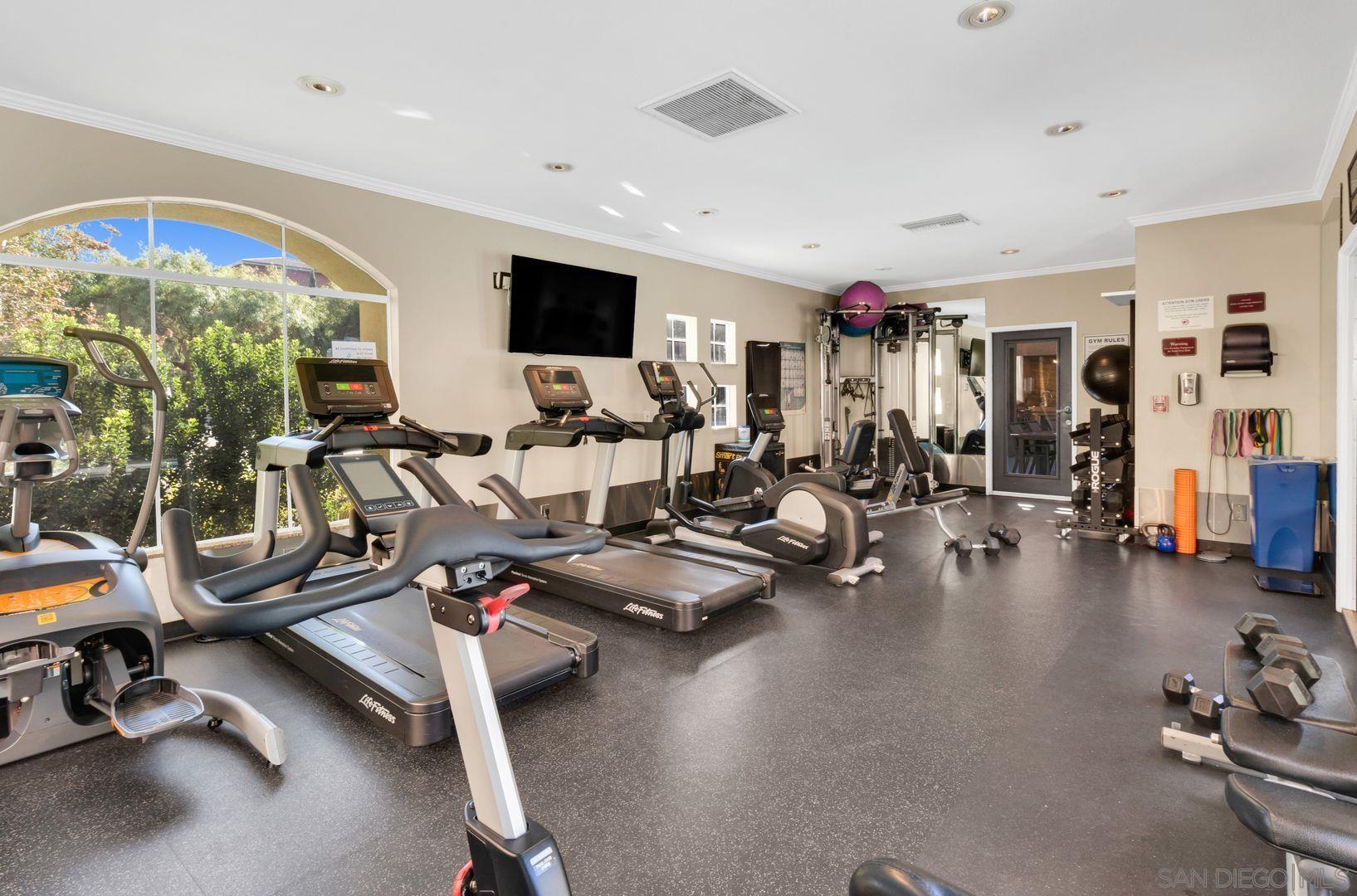 Detail Gallery Image 27 of 31 For 3952  Richmond St, San Diego,  CA 92103 - 2 Beds | 2/1 Baths