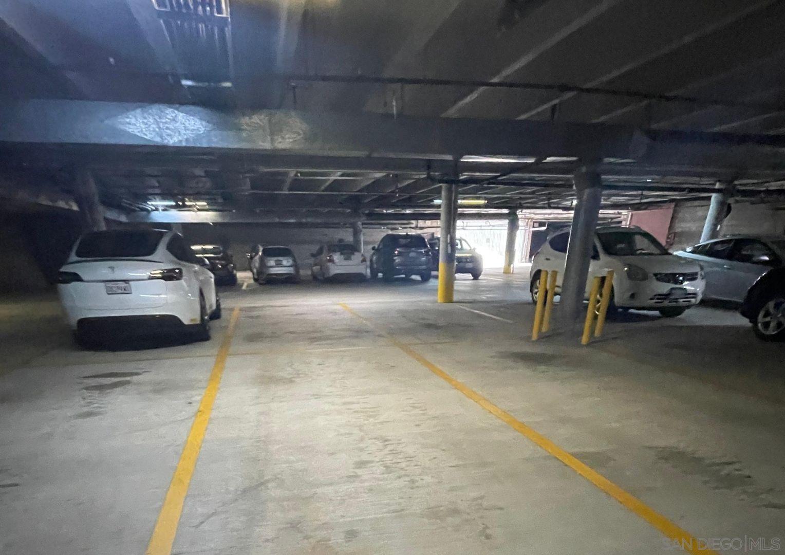 Detail Gallery Image 29 of 31 For 3952  Richmond St, San Diego,  CA 92103 - 2 Beds | 2/1 Baths