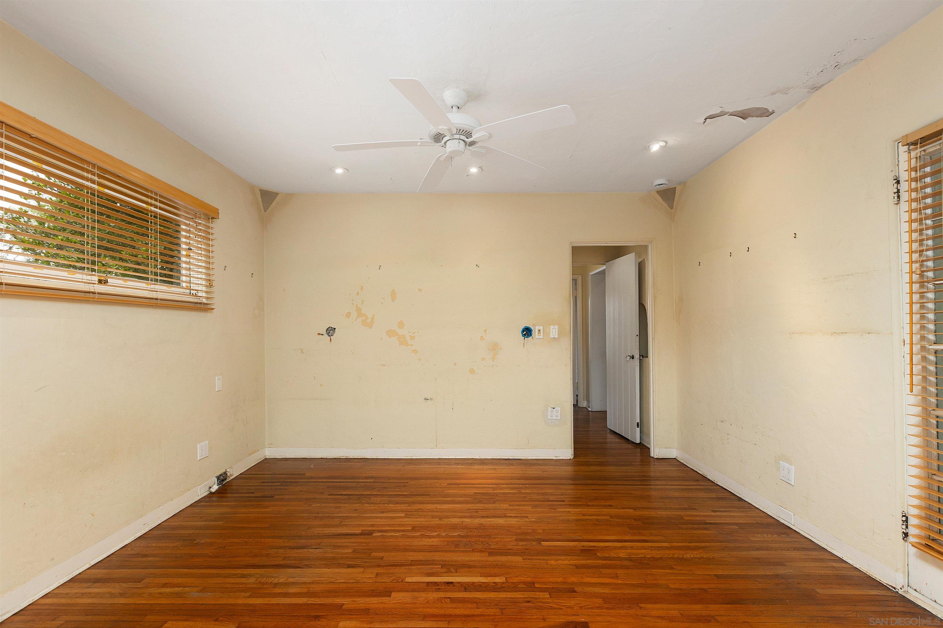 Detail Gallery Image 16 of 47 For 2219  La Callecita, San Diego,  CA 92103 - 3 Beds | 1/1 Baths