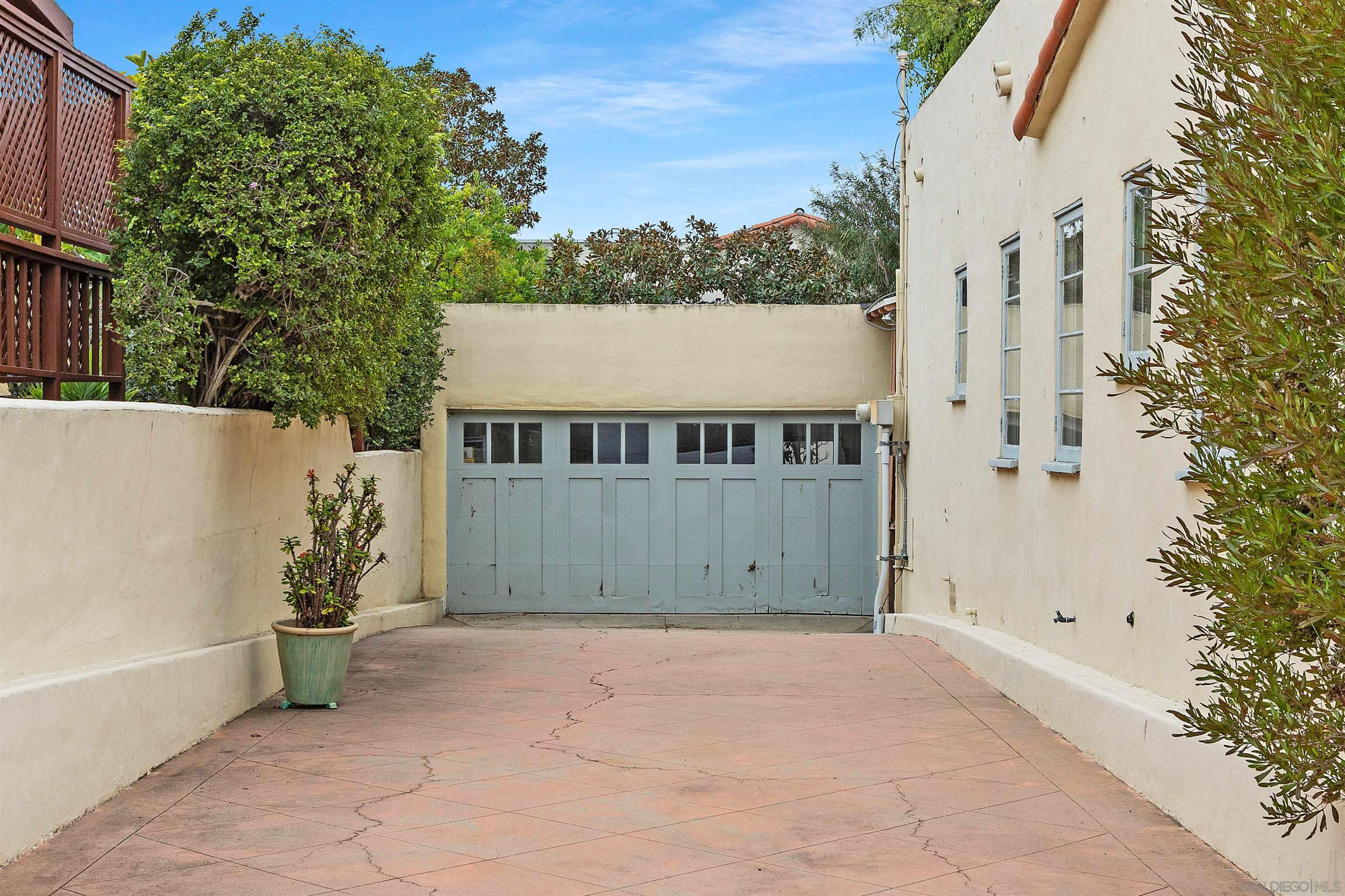 Detail Gallery Image 30 of 47 For 2219  La Callecita, San Diego,  CA 92103 - 3 Beds | 1/1 Baths