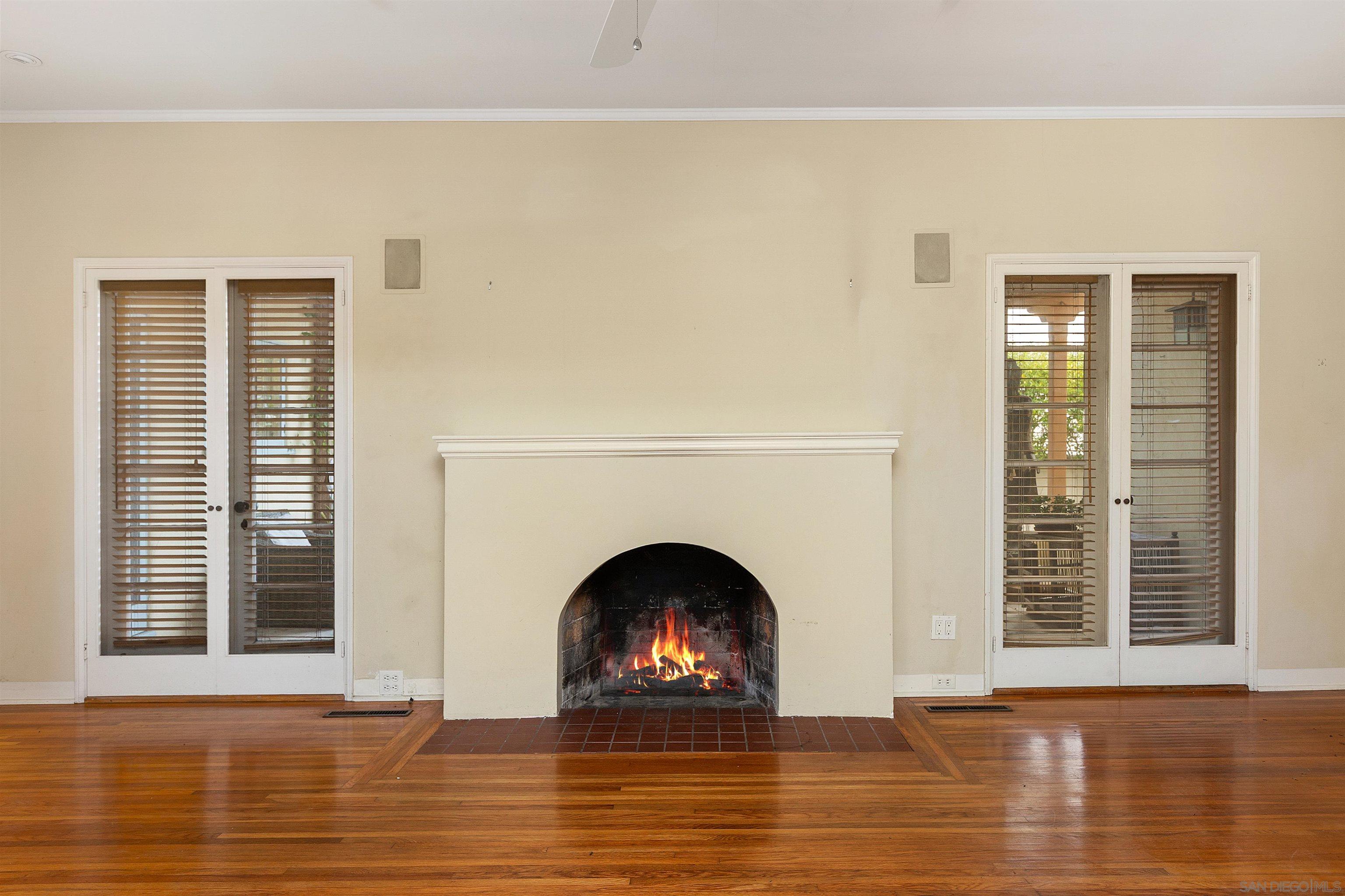 Detail Gallery Image 10 of 47 For 2219  La Callecita, San Diego,  CA 92103 - 3 Beds | 1/1 Baths